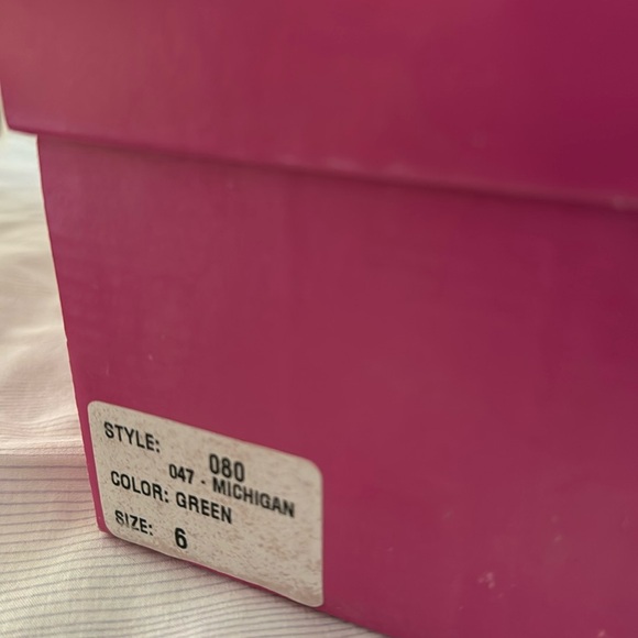 Bridget Shuster size 6 green/gray slip on leather - Picture 2 of 10